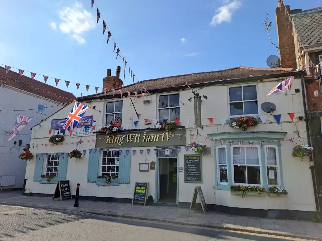 King William IV_Cottingham_slider_image_3