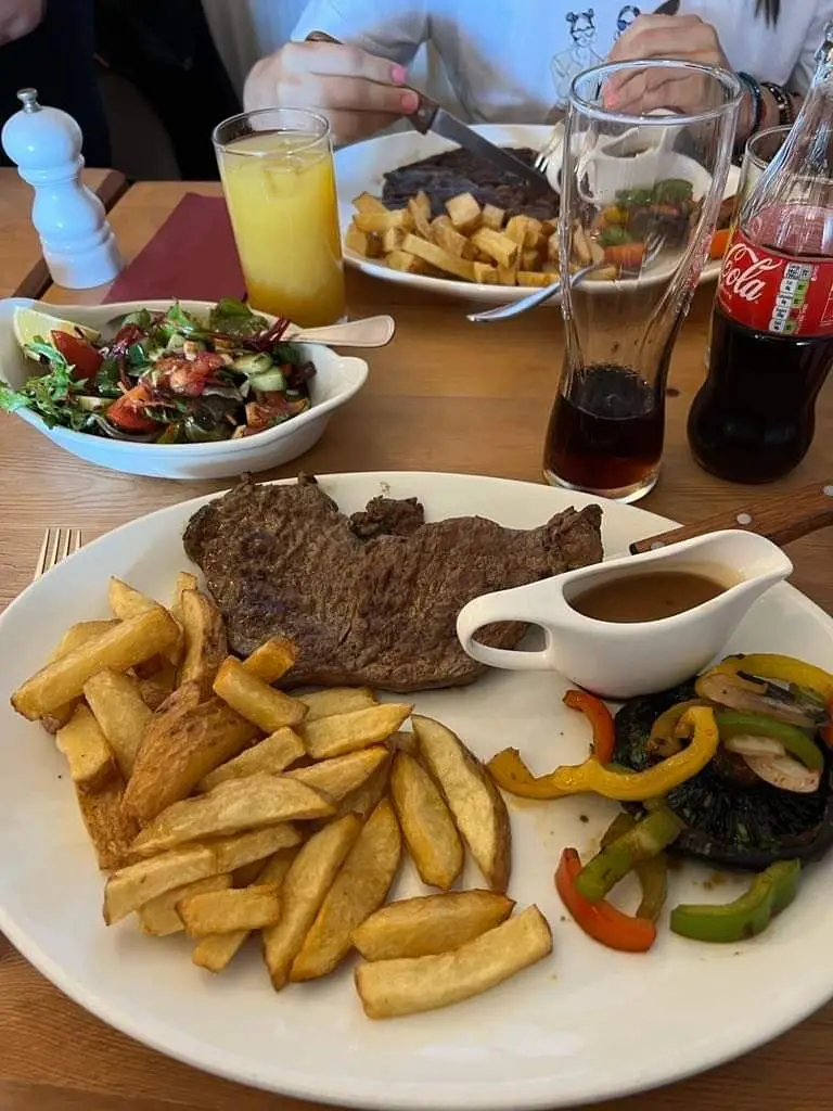 Menu_Meze Bar & Grill_Cottingham_image_5