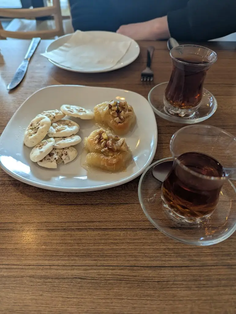 Antony Booth_Sultan Persian Restaurant_Cottingham_review