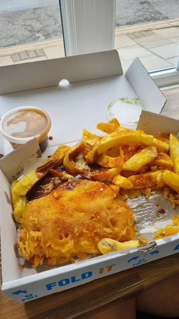 JC_Frydays_Cottingham_review