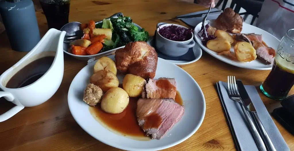 Menu_The Black Horse_Cottingham_image_8