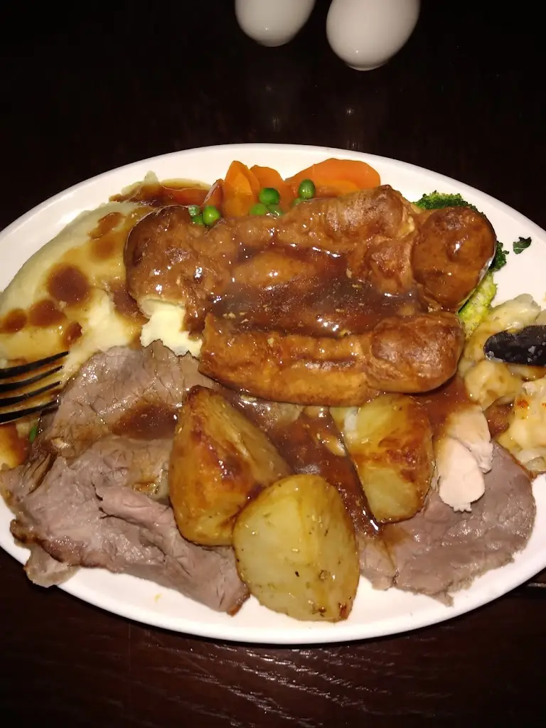 Menu_The Half Moon_Cottingham_image_7