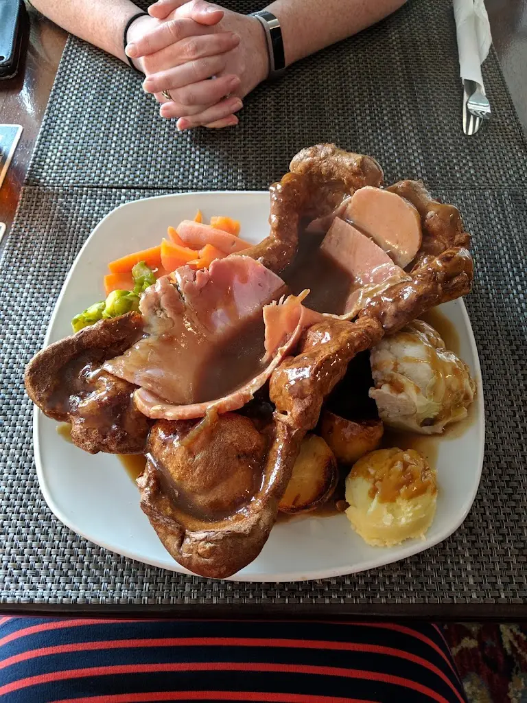 Menu_The Half Moon_Cottingham_image_8