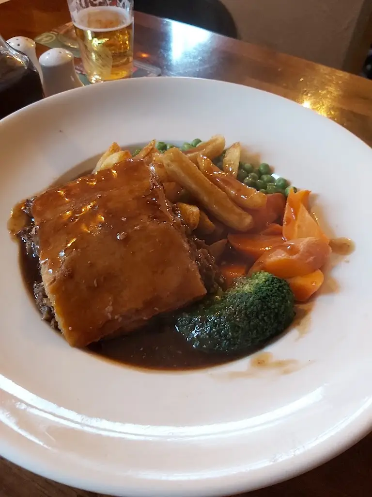 Menu_The Half Moon_Cottingham_image_9