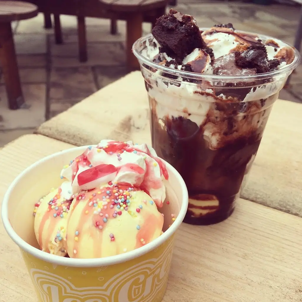 New Village Kitchen_Cottingham_slider_image_3