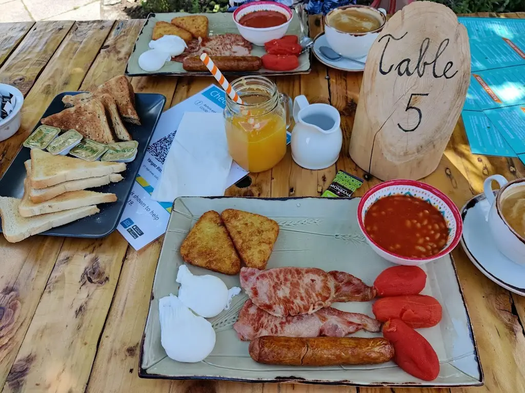 Menu_Yangaz bistro grill_Cranleigh_image_1