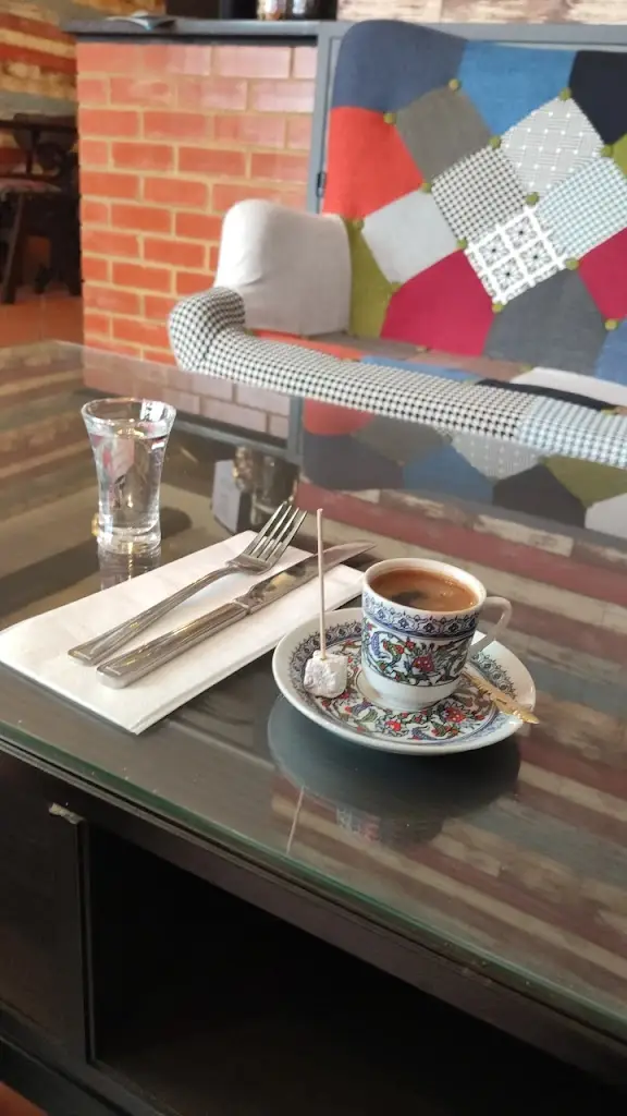 Menu_Yangaz bistro grill_Cranleigh_image_6