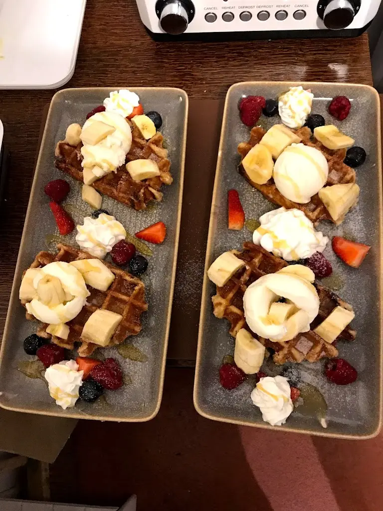 Menu_Yangaz bistro grill_Cranleigh_image_9