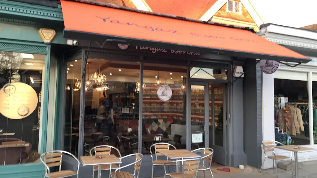Yangaz bistro grill restaurant in Cranleigh