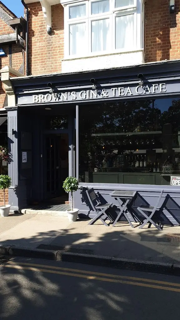 Louis Brown's Brasserie restaurant in Cranleigh