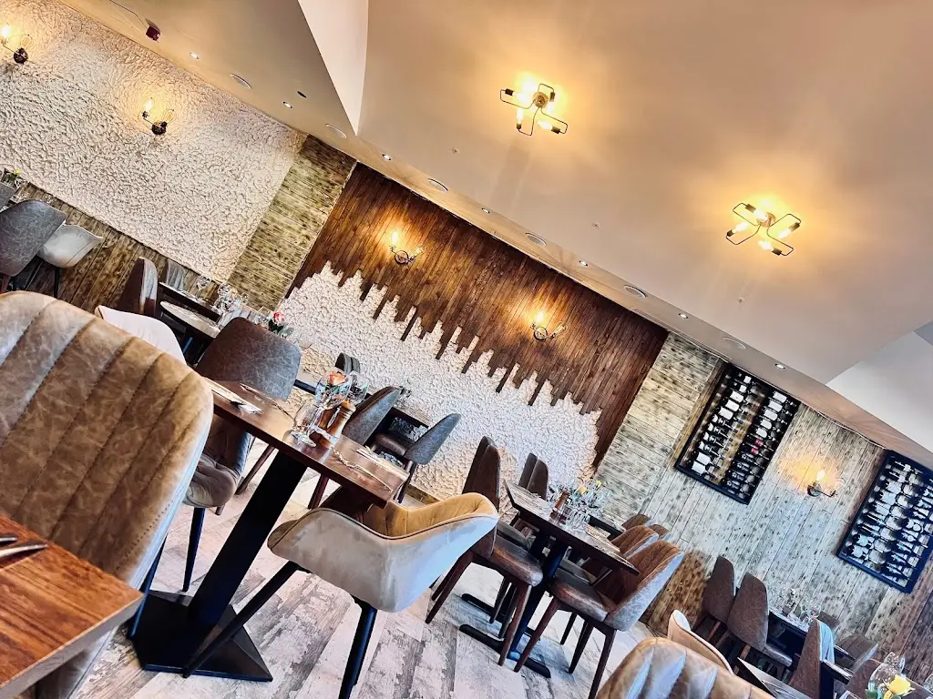 Amarone Italian Restaurant restaurant in Cranleigh