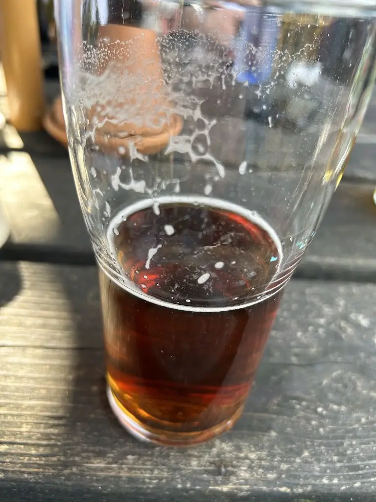 Menu_The Three Horseshoes_Cranleigh_image_1