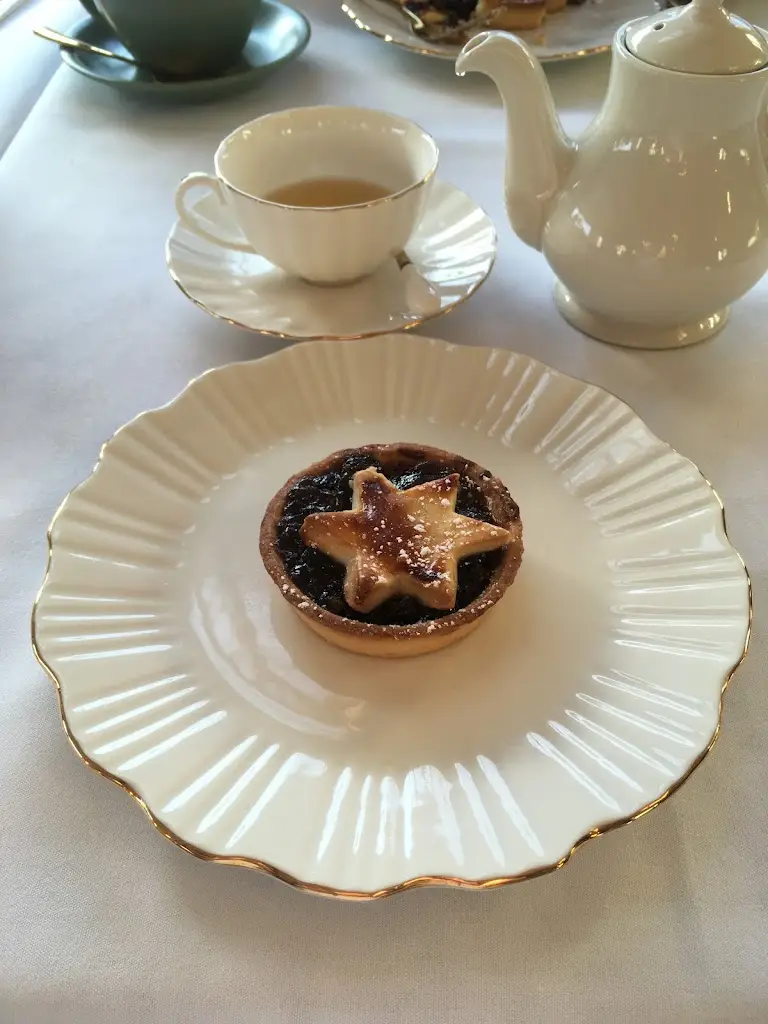 Menu_Joanna's Boutique Tearoom Cranleigh_Cranleigh_image_2