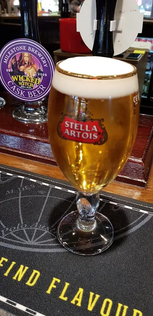 The White Hart Hotel restaurant in Cranleigh