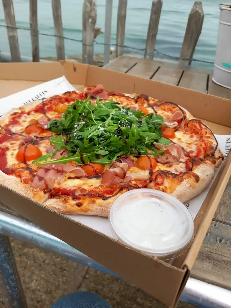 Clare Furner_The Summer Garden_Cowes_review