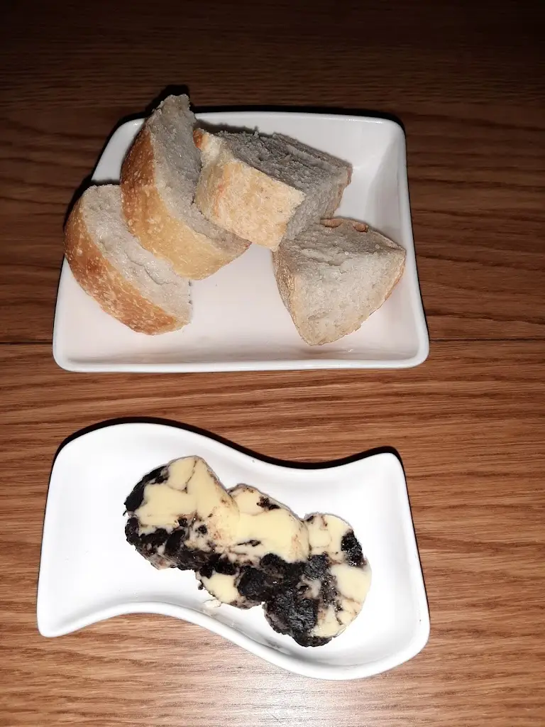 Margarita Stylianou_Number 3_Cowes_review