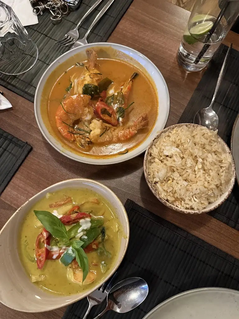 Nazia Begum_Thai Basil UK_Ashford_review