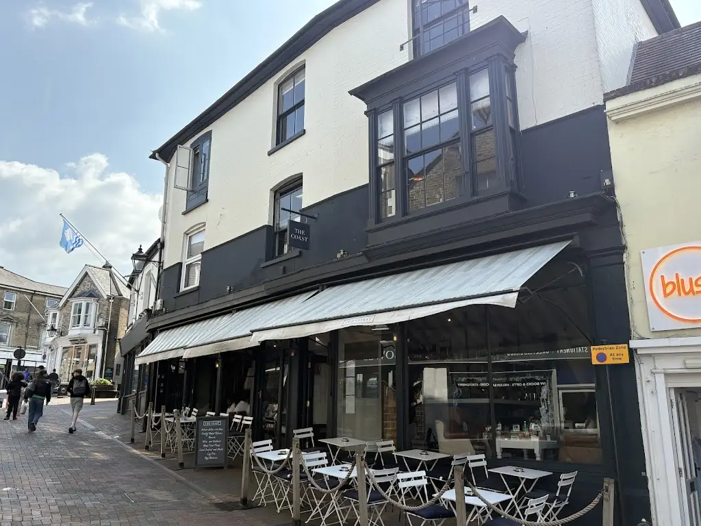 Nigel S _The Coast Bar & Dining Room_Cowes_review