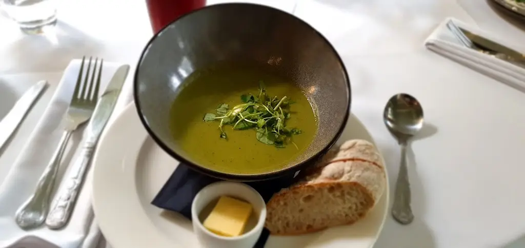 John C. London_Consort Restaurant at Albert Cottage Hotel_Cowes_review