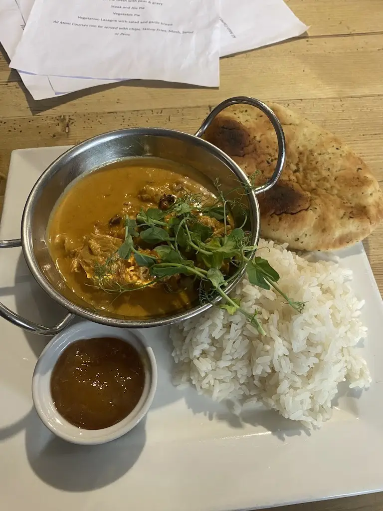 Camila Juarez_Duke of York_Cowes_recensione