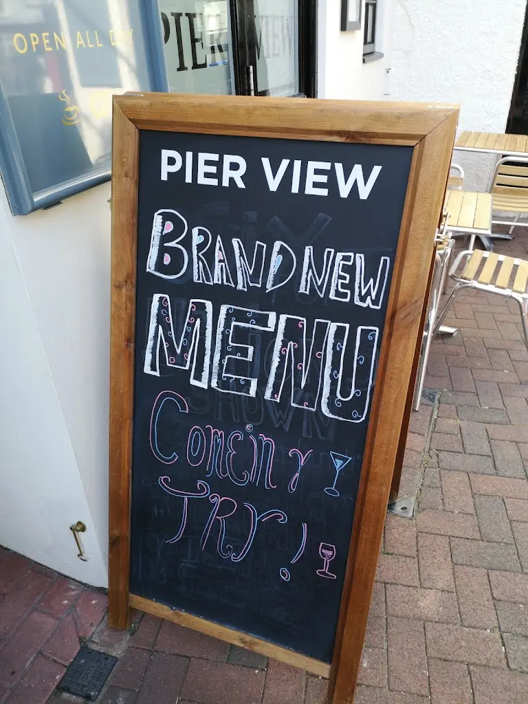 Menu_Pier View_Cowes_image_2