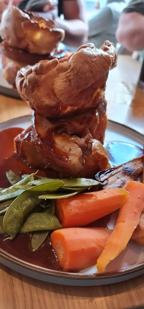 Menu_Pier View_Cowes_image_5