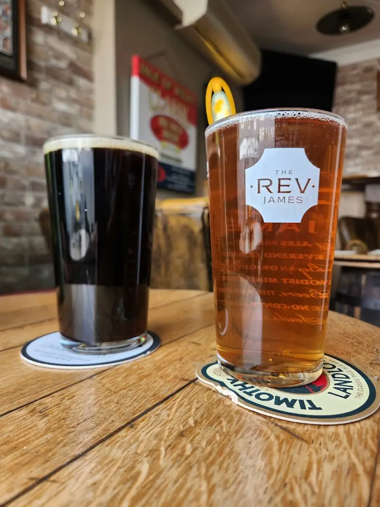 Simon Butler_The Ale House_Cowes_reseña