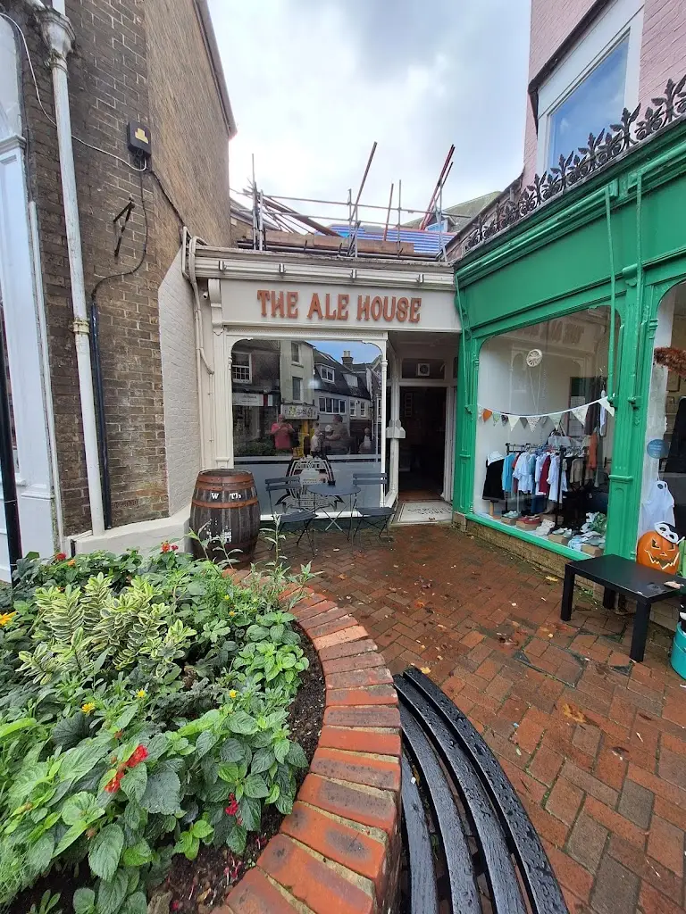 The Ale House_Cowes_slider_image_3