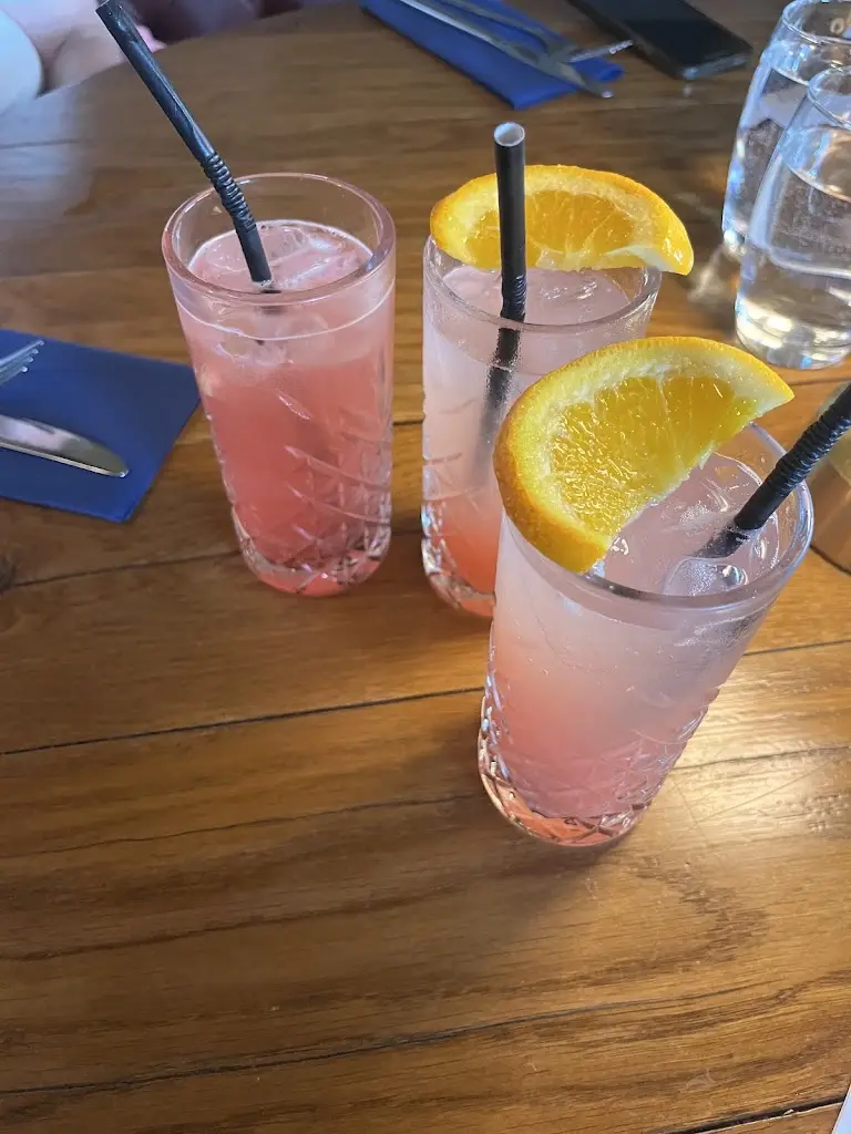 Kelsie Tune_Koop+Kraft_Cowplain_review