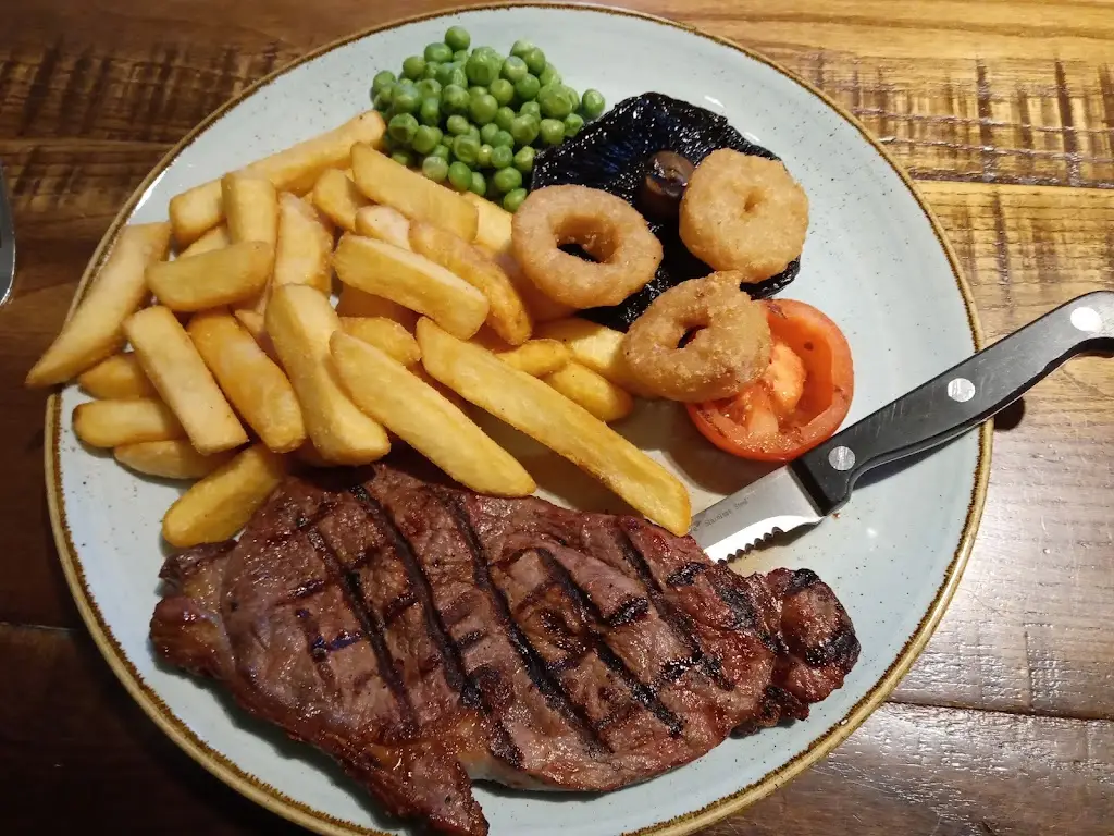 Menu_Ember Woodpecker_Cowplain_image_7