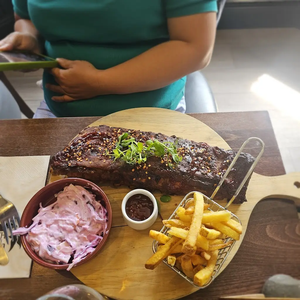 Alex_The Bird in Hand_Cowplain_review