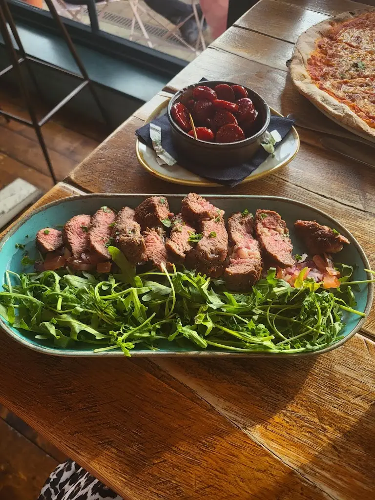 MyaaaMyyy_Four London Road_Cowplain_review