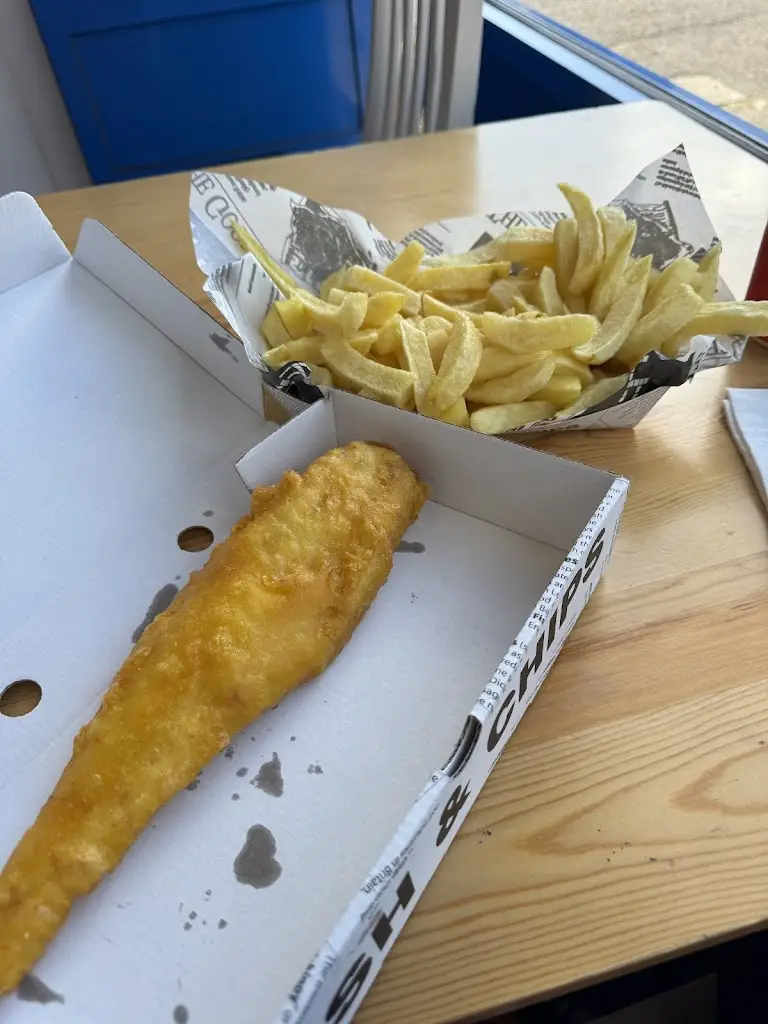 Alex Kyriacou_Cowplain Fish Bar_Cowplain_review