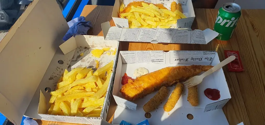 Tanzila Zaman_Cowplain Fish Bar_Cowplain_review