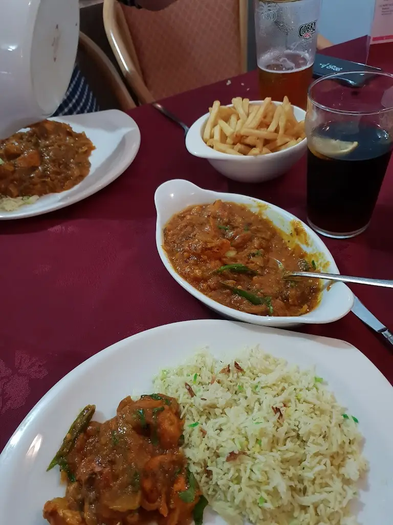 Menu_Red Rose Lounge_Cowplain_image_3