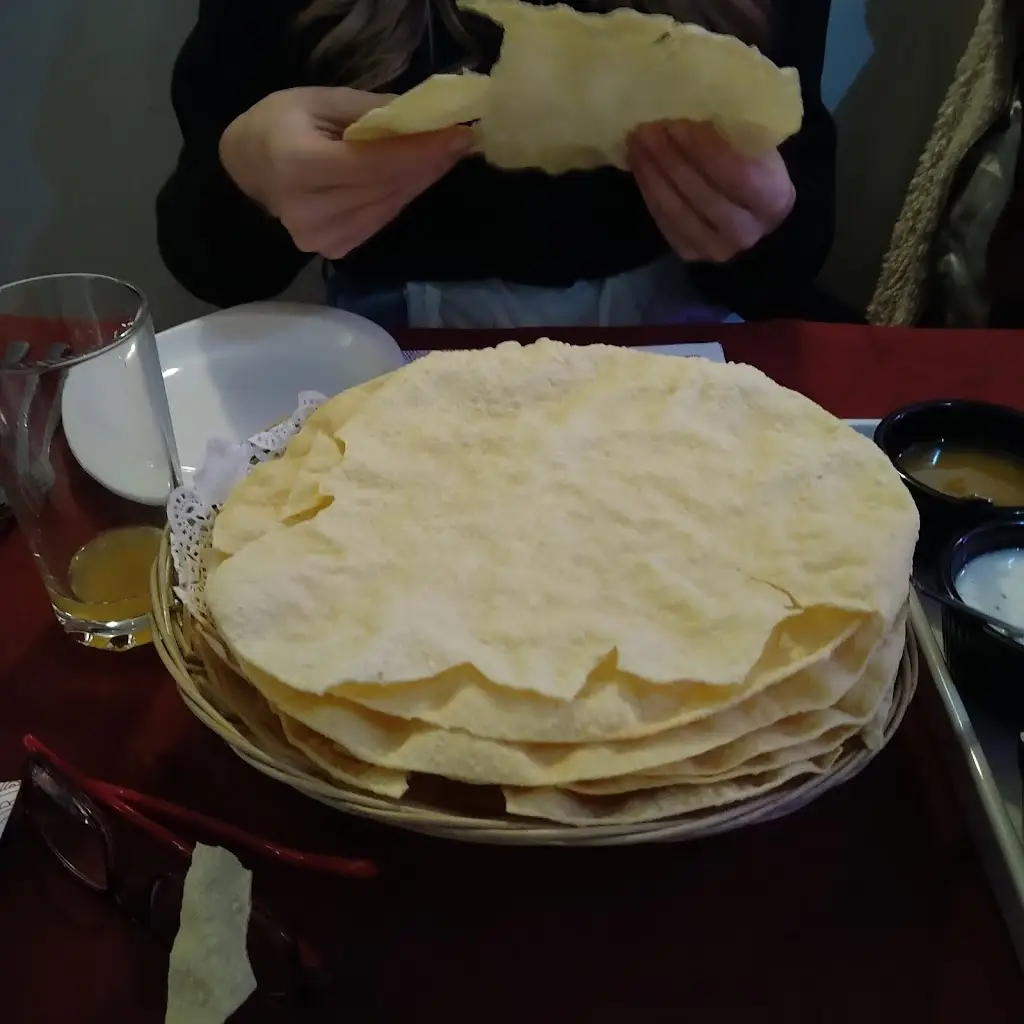 Menu_Red Rose Lounge_Cowplain_image_6