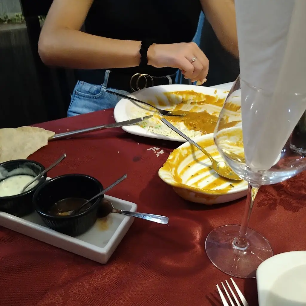 Menu_Red Rose Lounge_Cowplain_image_8