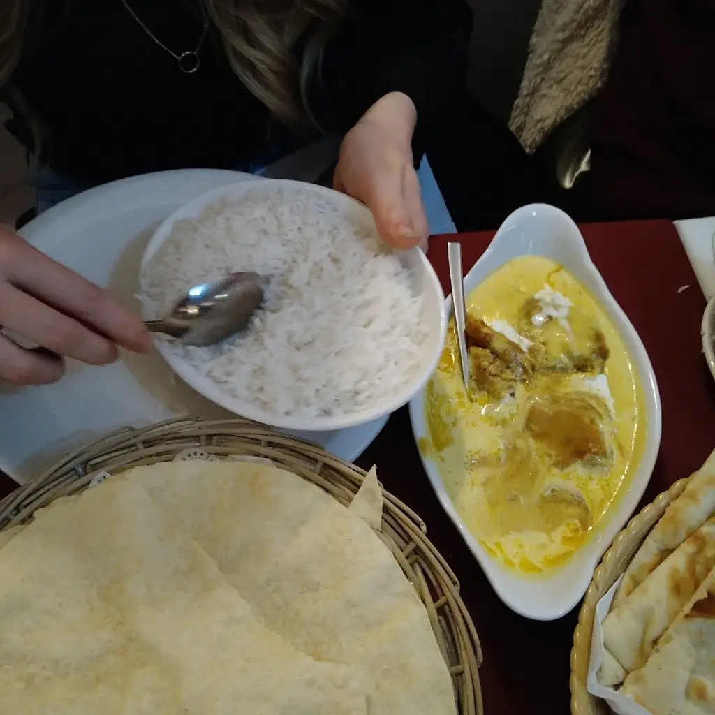 Menu_Red Rose Lounge_Cowplain_image_9