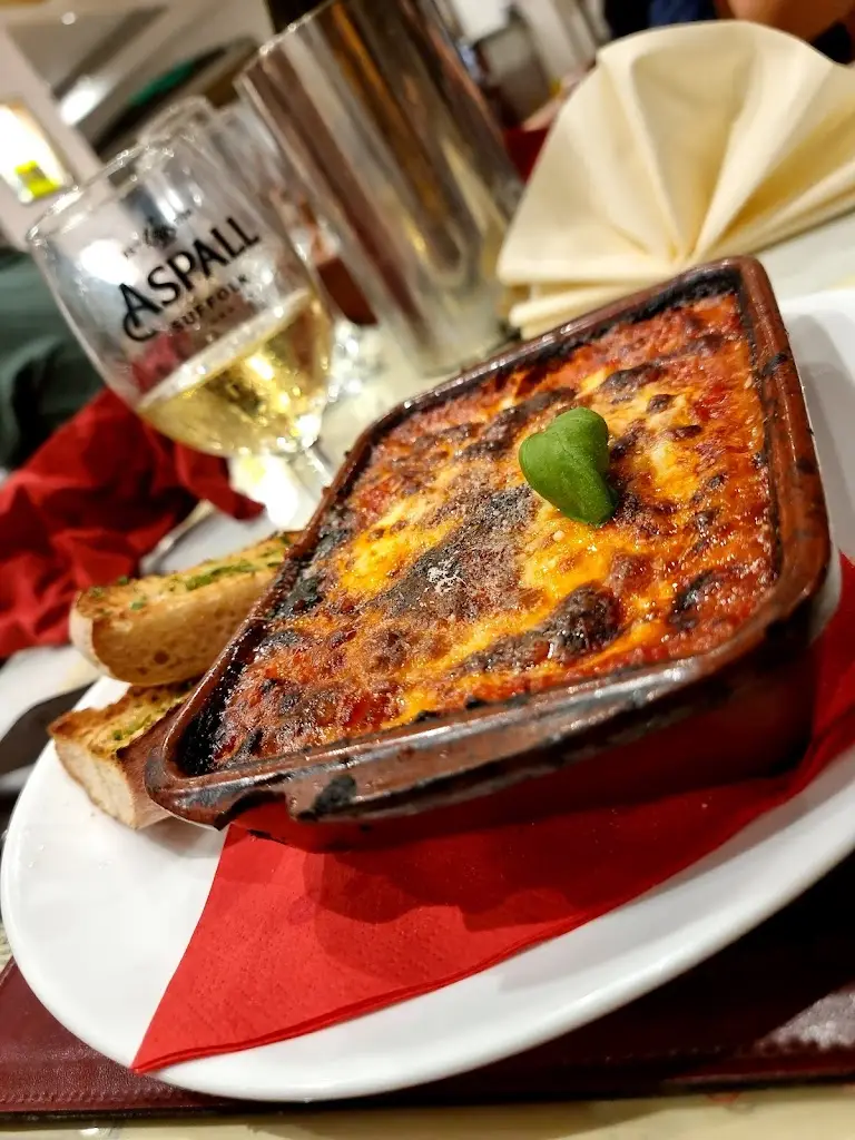 Menu_Amici Restaurant_Cowbit_image_5