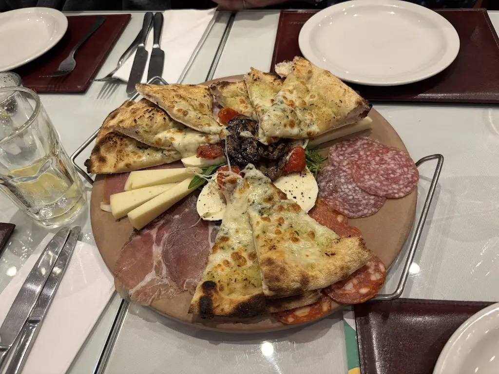 Gwai Mui Jay_Amici Restaurant_Cowbit_review