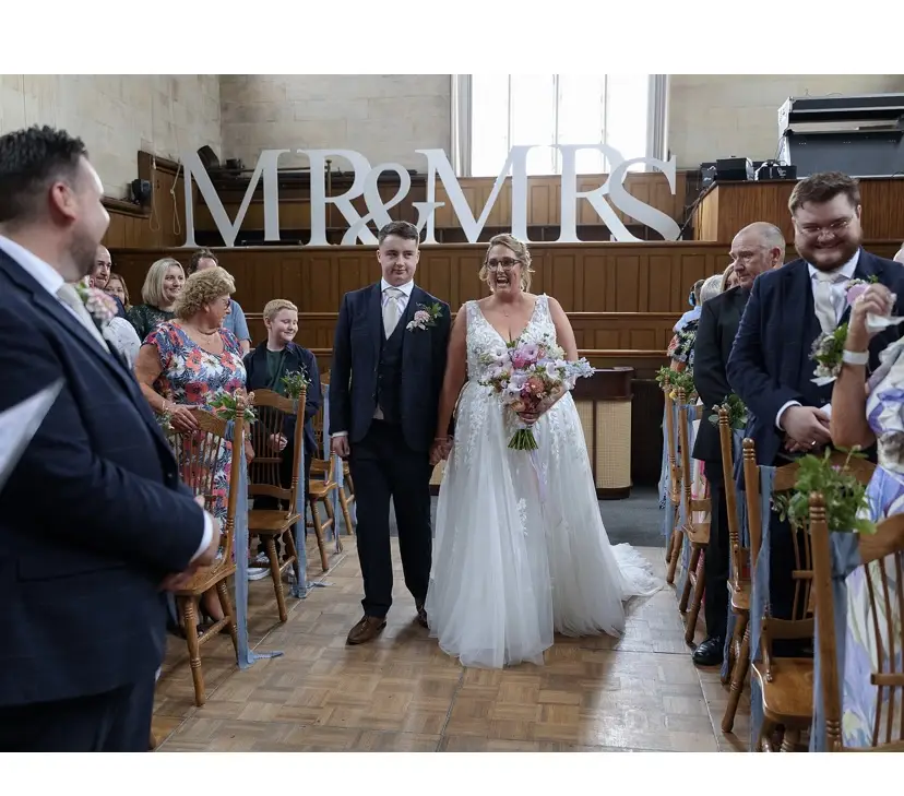 Charlotte Elsey_The Sessions House_Cowbit_review