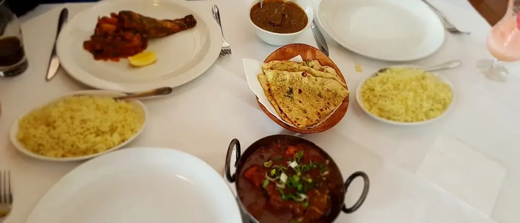 Menu_Everest Inn Ashford_Ashford_image_9