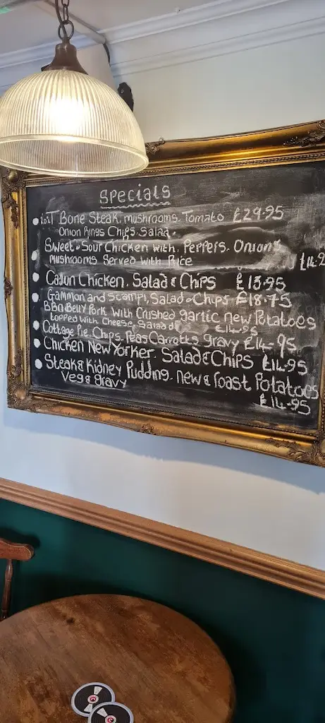 Menu_The Moorings_Cowbit_image_1