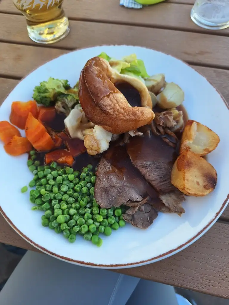 Menu_The Moorings_Cowbit_image_6