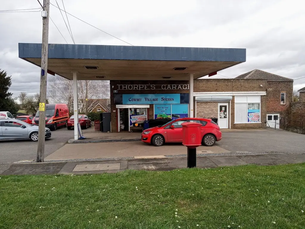 Cowbit village stores restaurant in Cowbit