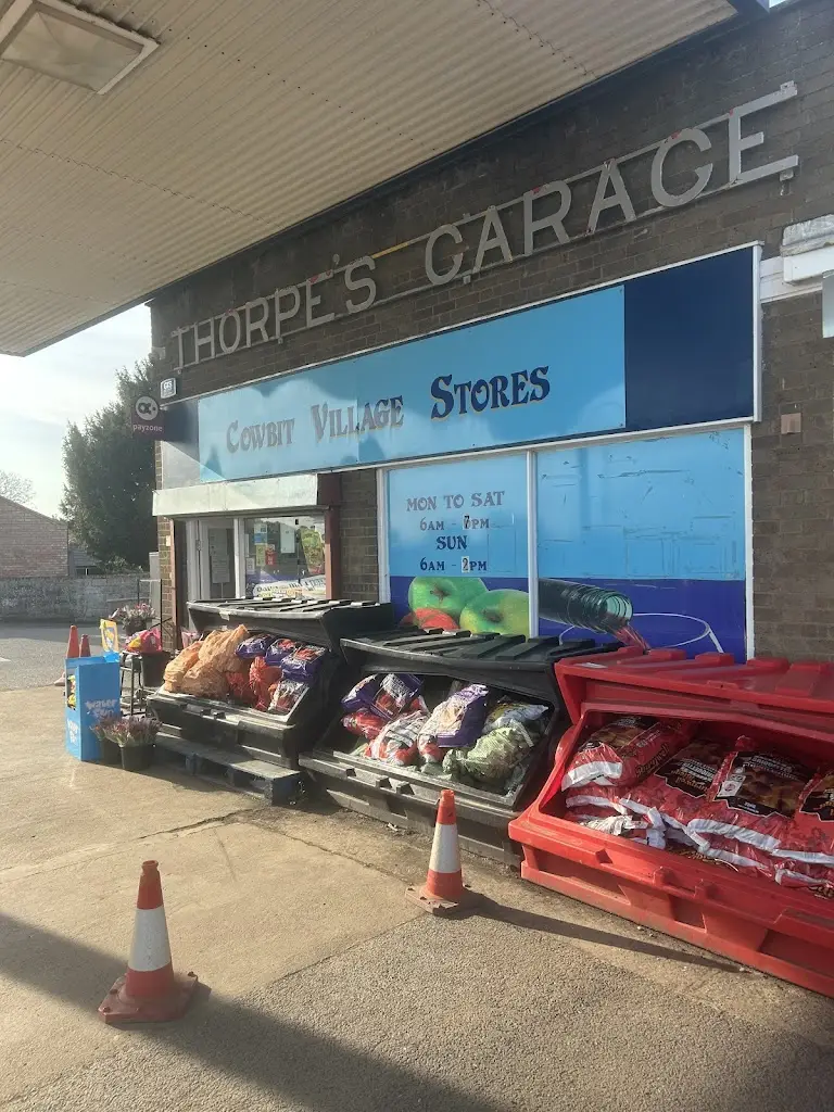 Cowbit village stores_Cowbit_slider_image_2