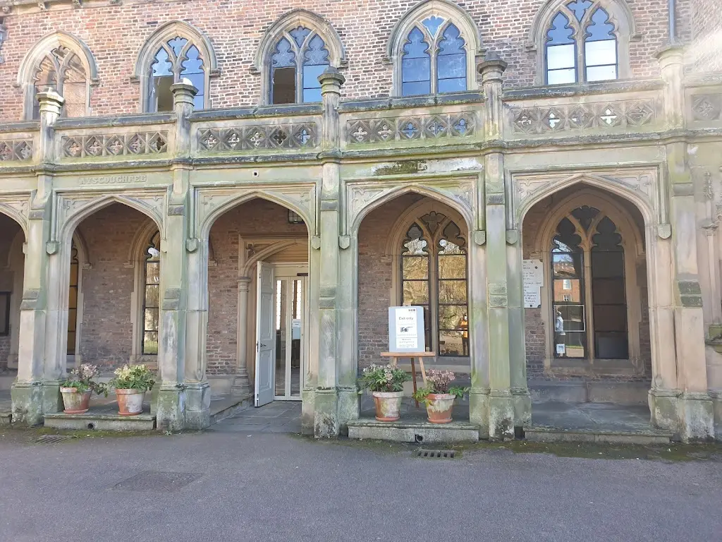 Ladypetrolhead_Ayscoughfee Hall Cafe by Harringtons_Cowbit_review