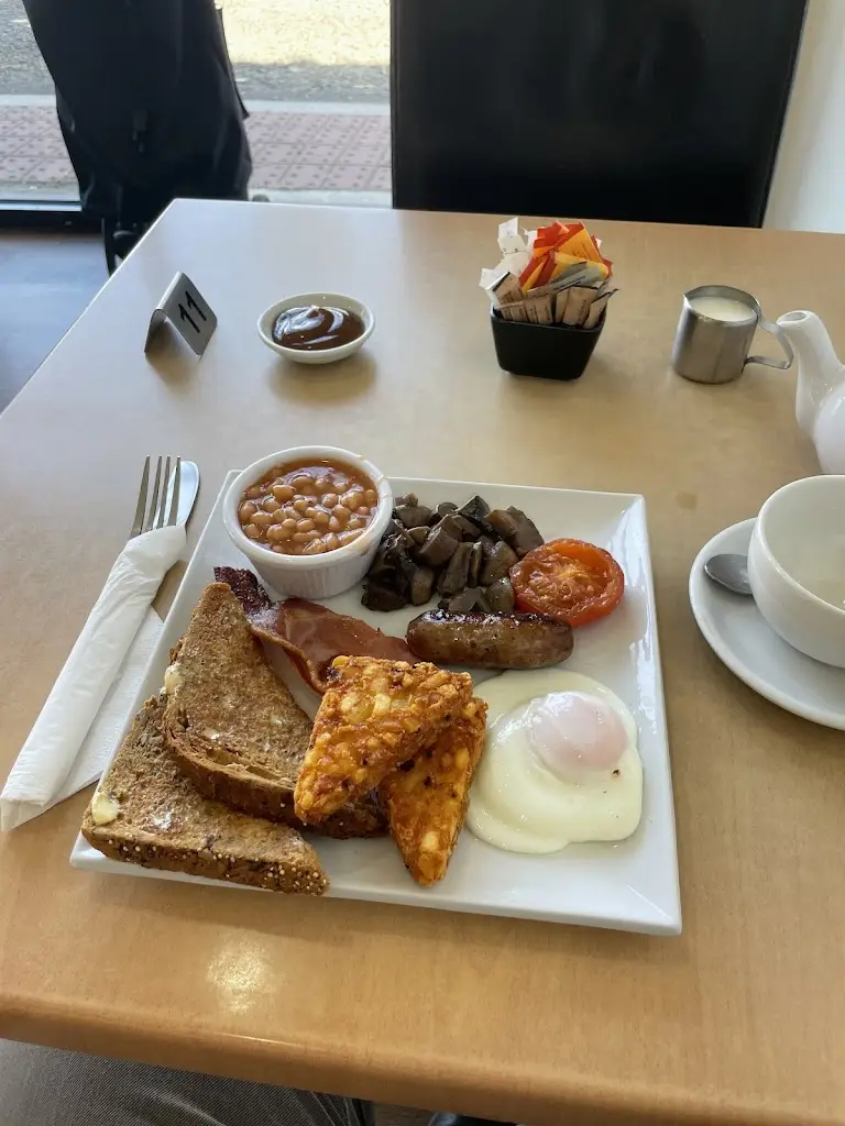 Mo Hemmati_The Loft_Cowbit_review