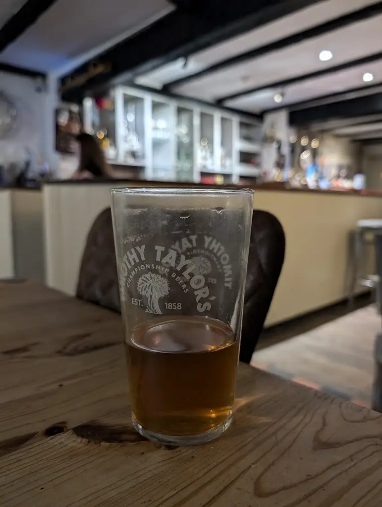 Menu_The Hampshire Arms_Crondall_image_5