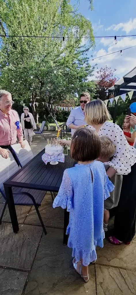 Amy Langfield_The Hampshire Arms_Crondall_review